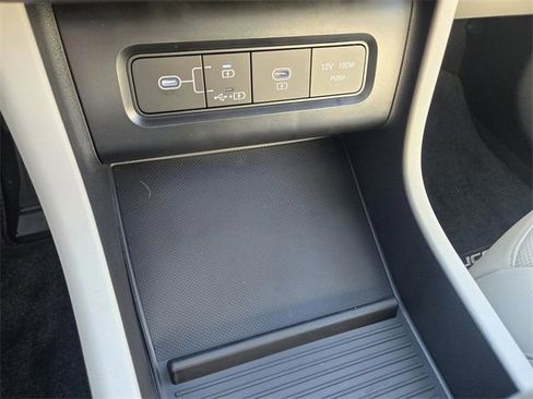 New 2026 Hyundai Tucson Limited image 23