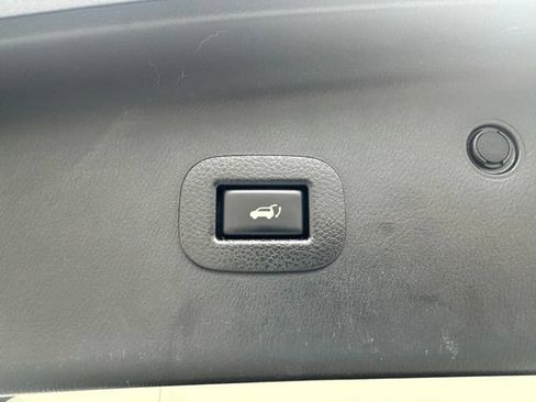 Used 2017 Nissan Armada SV w/ Driver Package AWD/4WD image 14