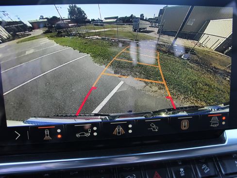 New 2026 GMC Sierra 1500 SLT image 40