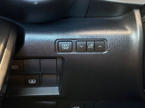 Used 2023 Lexus IS 300 w/ Premium Package RWD image 35