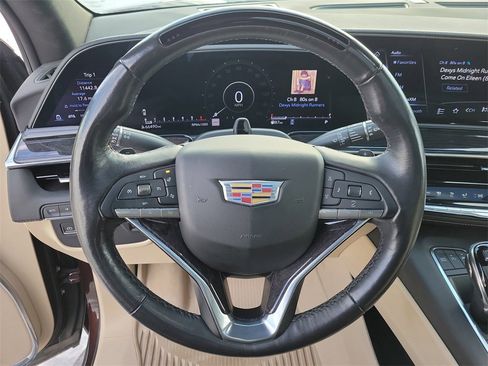 Used 2023 Cadillac Escalade Premium Luxury w/ LPO, Radiant Package image 25