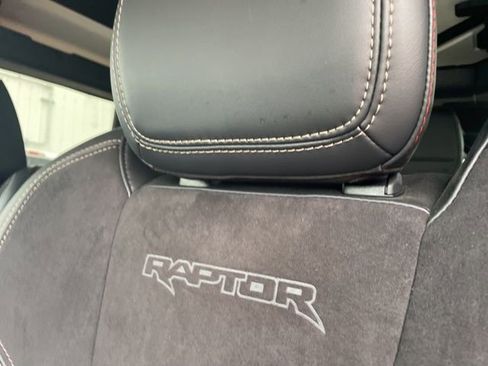 Used 2025 Ford Bronco Raptor AWD/4WD image 18