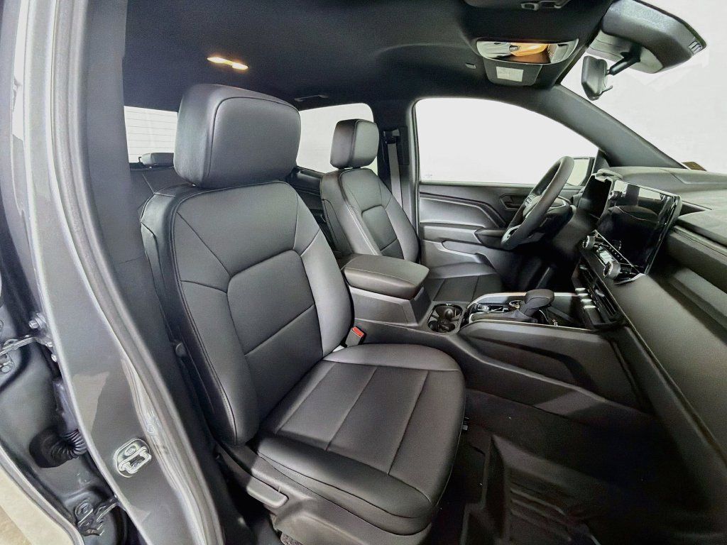 New 2026 Chevrolet Colorado Trail Boss AWD/4WD image 23