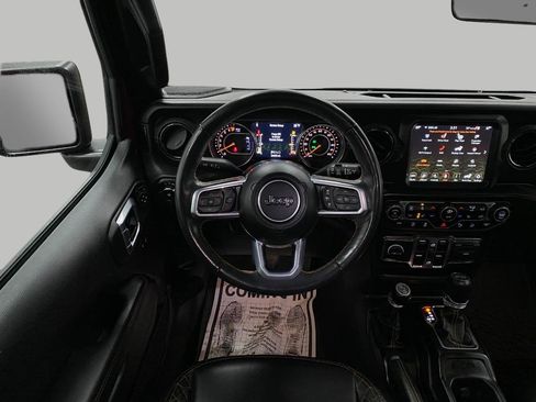 Used 2021 Jeep Wrangler Unlimited Sahara image 13