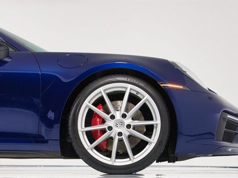 Used 2021 Porsche 911 Carrera S RWD image 15