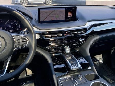 Certified 2024 Acura MDX SH-AWD w/ Technology Package image 5