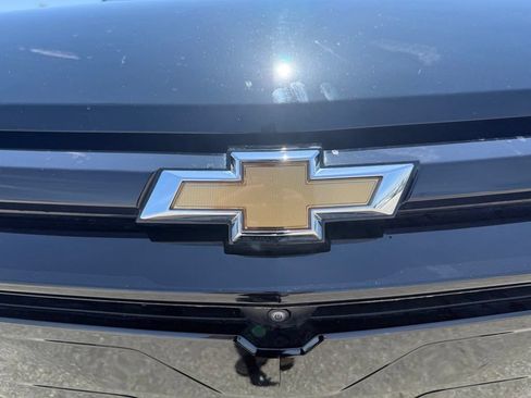 Used 2024 Chevrolet Blazer EV LT AWD/4WD image 19