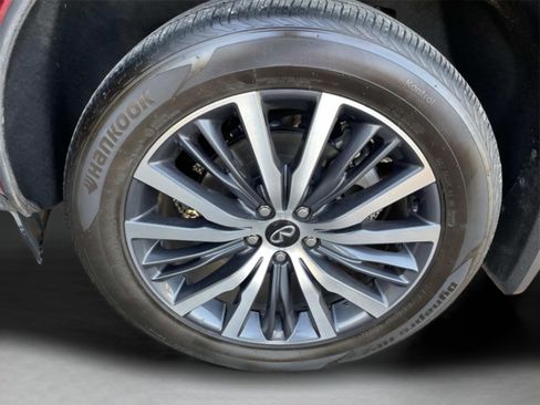 Used 2025 INFINITI QX60 Sensory w/ Vision Package image 7