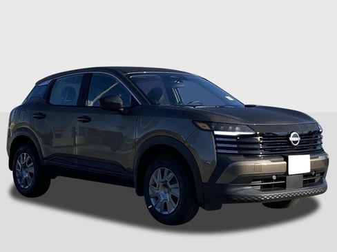 New 2026 Nissan Kicks S FWD image 6