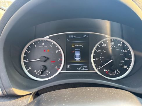 Used 2016 Nissan Sentra SL image 7