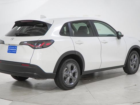New 2026 Honda HR-V LX image 10