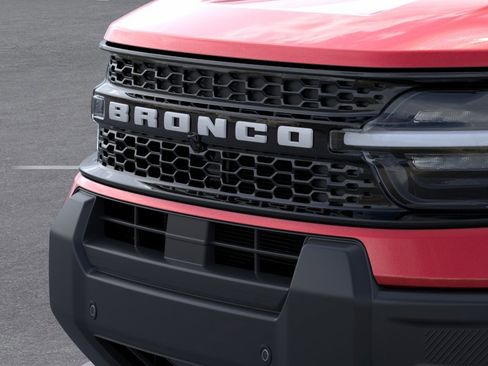 New 2025 Ford Bronco Sport Outer Banks w/ Outer Banks Tech Package+ AWD/4WD image 39