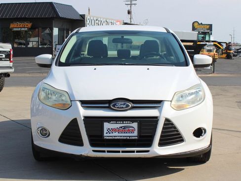 Used 2012 Ford Focus SE FWD image 25
