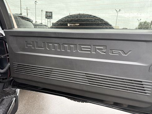 New 2026 GMC Hummer EV SUV image 24