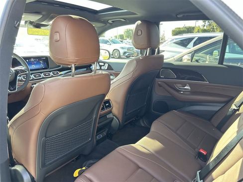 Used 2025 Mercedes-Benz GLE 350 4MATIC image 19