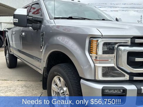 Used 2020 Ford F250 Platinum w/ FX4 Off-Road Package AWD/4WD image 22