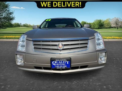 Used 2004 Cadillac SRX w/ Preferred Equipment Group AWD/4WD image 2