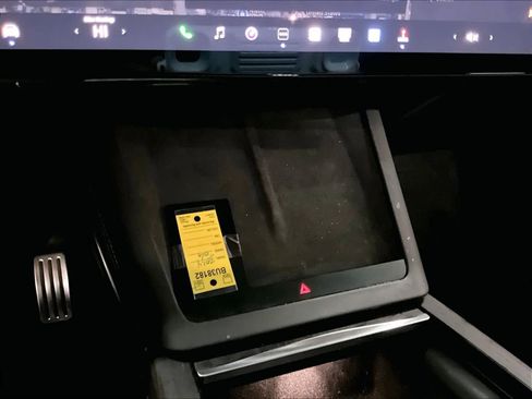 Used 2024 Tesla Model X image 35