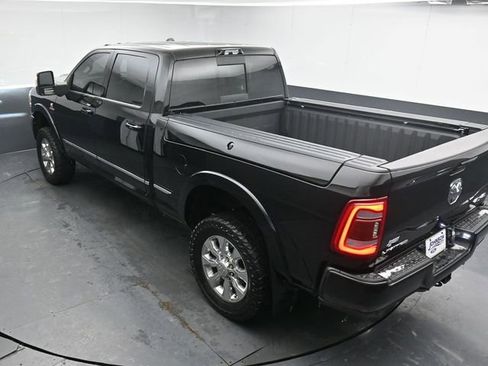 Used 2024 RAM 2500 Limited image 14