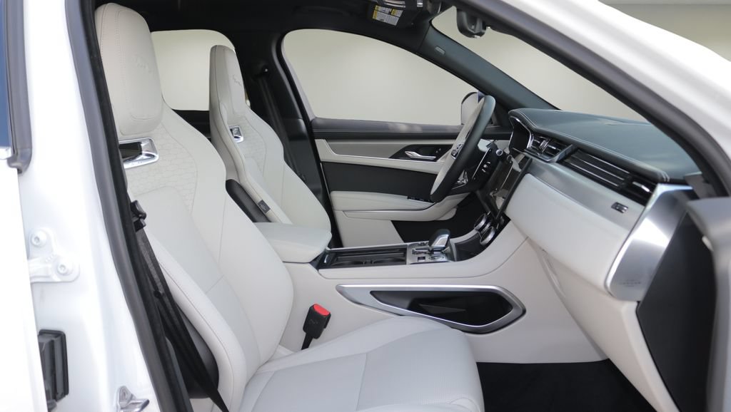 New 2026 Jaguar F-PACE R-Dynamic S AWD/4WD image 18