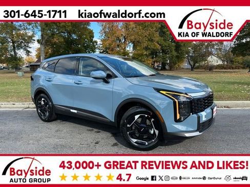 New 2026 Kia Sportage S image 1