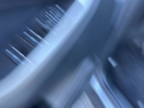 Certified 2023 Ford Explorer XLT image 28