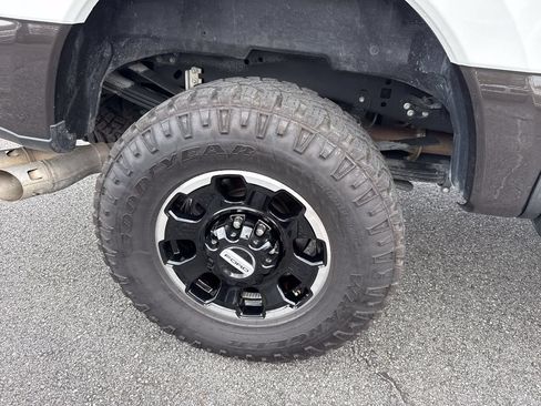 Used 2025 Ford F350 King Ranch w/ Tremor Off-Road Package AWD/4WD image 17