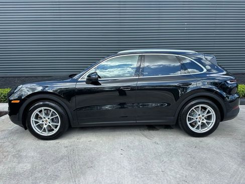 Certified 2026 Porsche Cayenne image 2