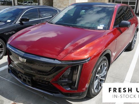 Used 2024 Cadillac Lyriq Sport w/ Nappa Leather Package AWD/4WD image 1