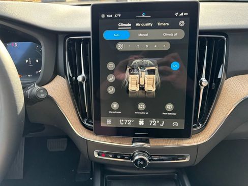 New 2026 Volvo XC60 B5 Plus w/ Protection Package Premier image 14