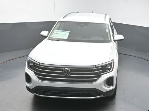 New 2026 Volkswagen Atlas SE FWD image 41