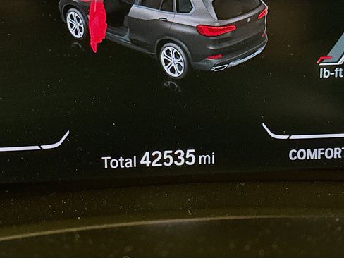 Used 2022 BMW X5 xDrive40i AWD/4WD image 19
