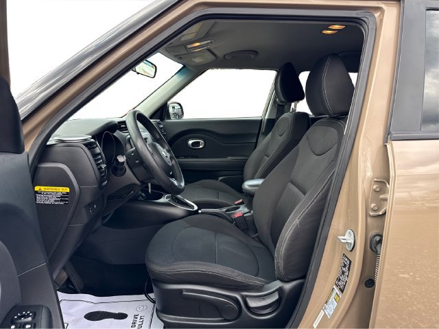 Used 2014 Kia Soul FWD image 10
