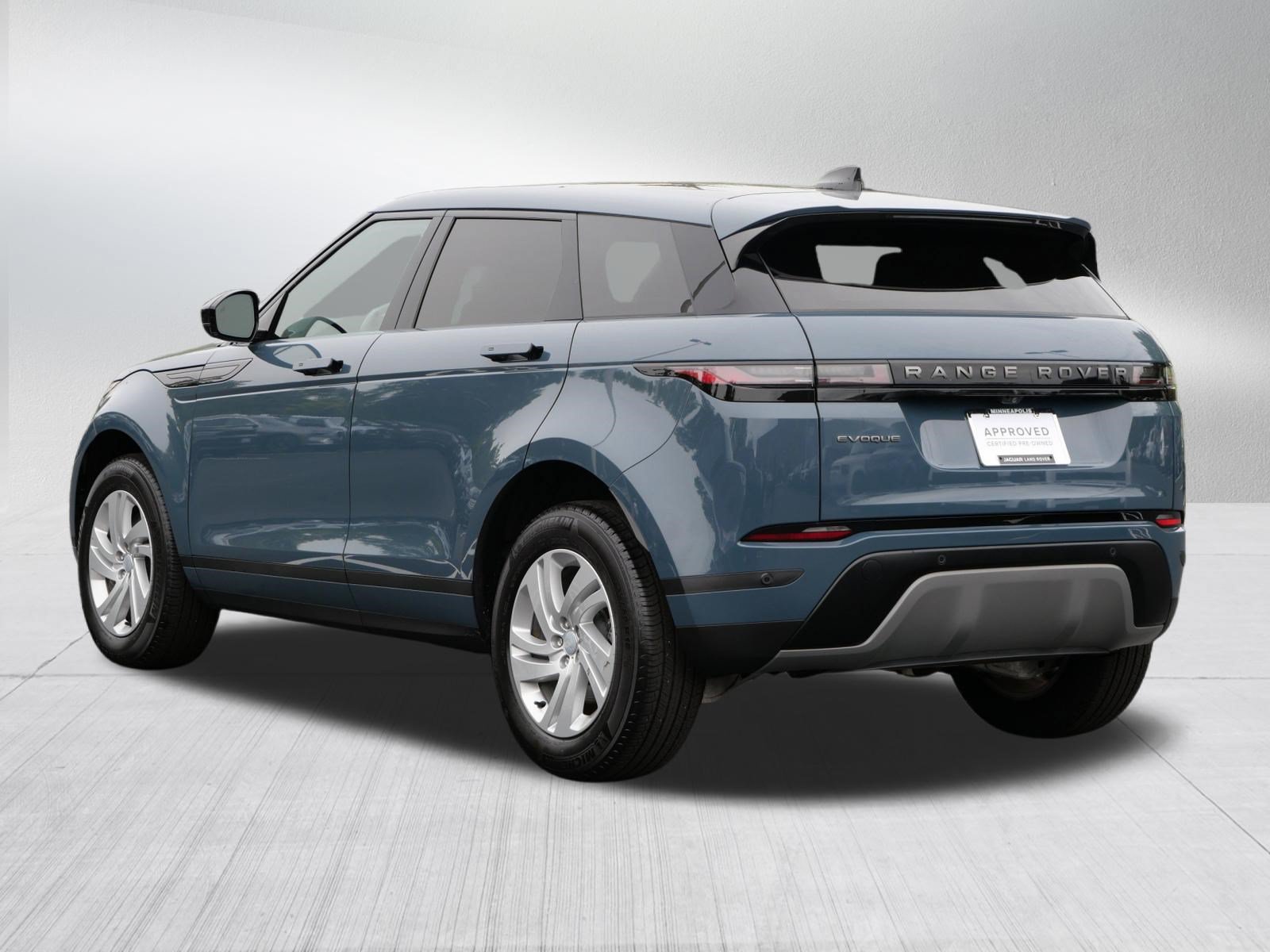 Used 2026 Land Rover Range Rover Evoque S AWD/4WD image 3