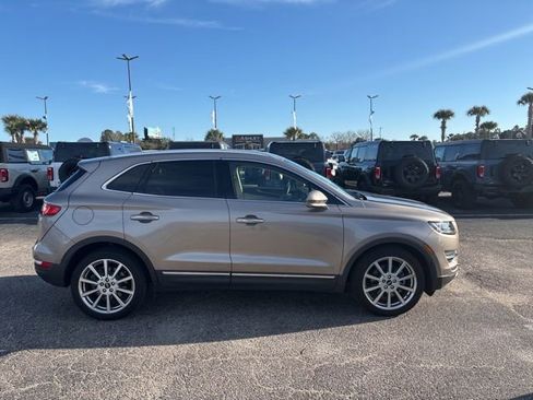 Used 2019 Lincoln MKC Reserve w/ MKC Technology Package image 2