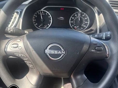 Used 2023 Nissan Murano S AWD/4WD image 8