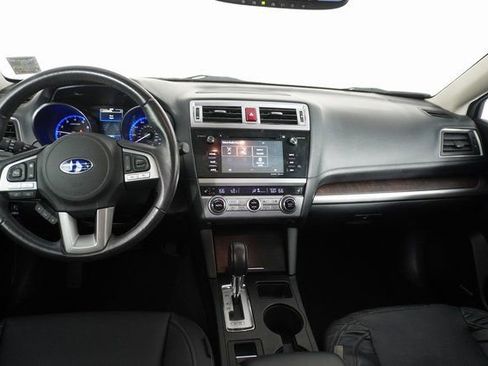 Used 2016 Subaru Outback 2.5i Limited image 33