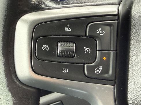 Used 2022 Chevrolet Silverado 1500 LT image 19
