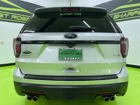 Used 2018 Ford Explorer Sport AWD/4WD image 8
