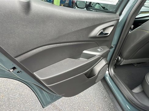 New 2026 Chevrolet Trax LT w/ LT Convenience Package image 19