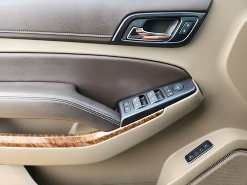 Used 2019 Chevrolet Tahoe Premier image 21