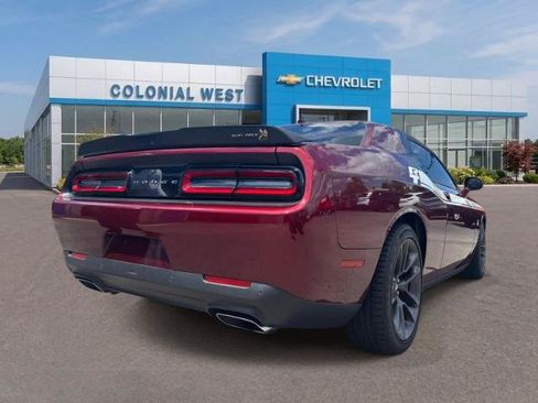 Used 2022 Dodge Challenger R/T Scat Pack RWD image 10