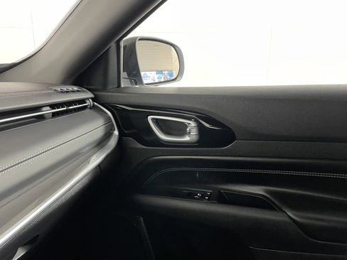 Used 2023 Jeep Compass High Altitude w/ Driver Assist Group I image 12