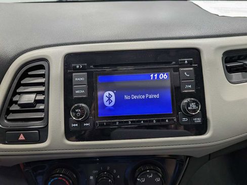 Used 2020 Honda HR-V LX image 21