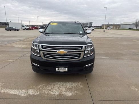 Used 2016 Chevrolet Suburban LTZ image 8