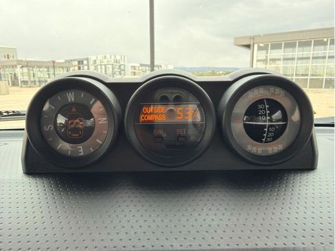 Used 2007 Toyota FJ Cruiser 4WD image 17