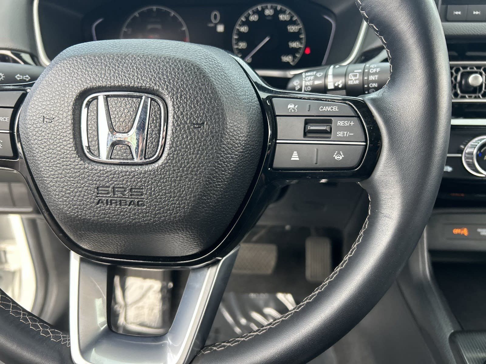 Certified 2024 Honda Civic EX-L image 28