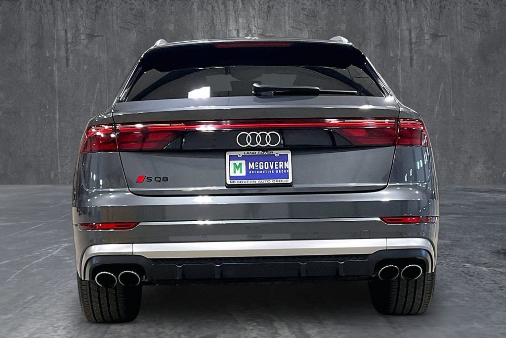 Used 2024 Audi SQ8 Prestige AWD/4WD image 6