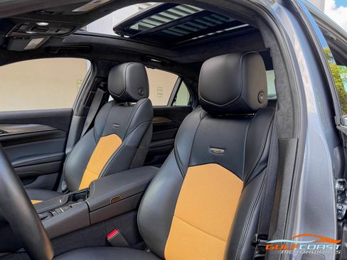 Used 2019 Cadillac CTS V w/ Luxury Package image 21