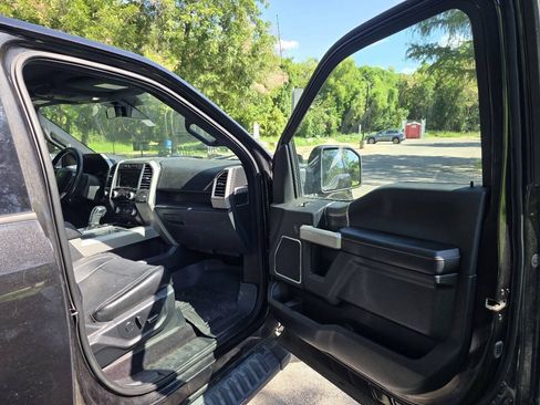 Used 2015 Ford F150 Lariat w/ Equipment Group 502A Luxury RWD image 22
